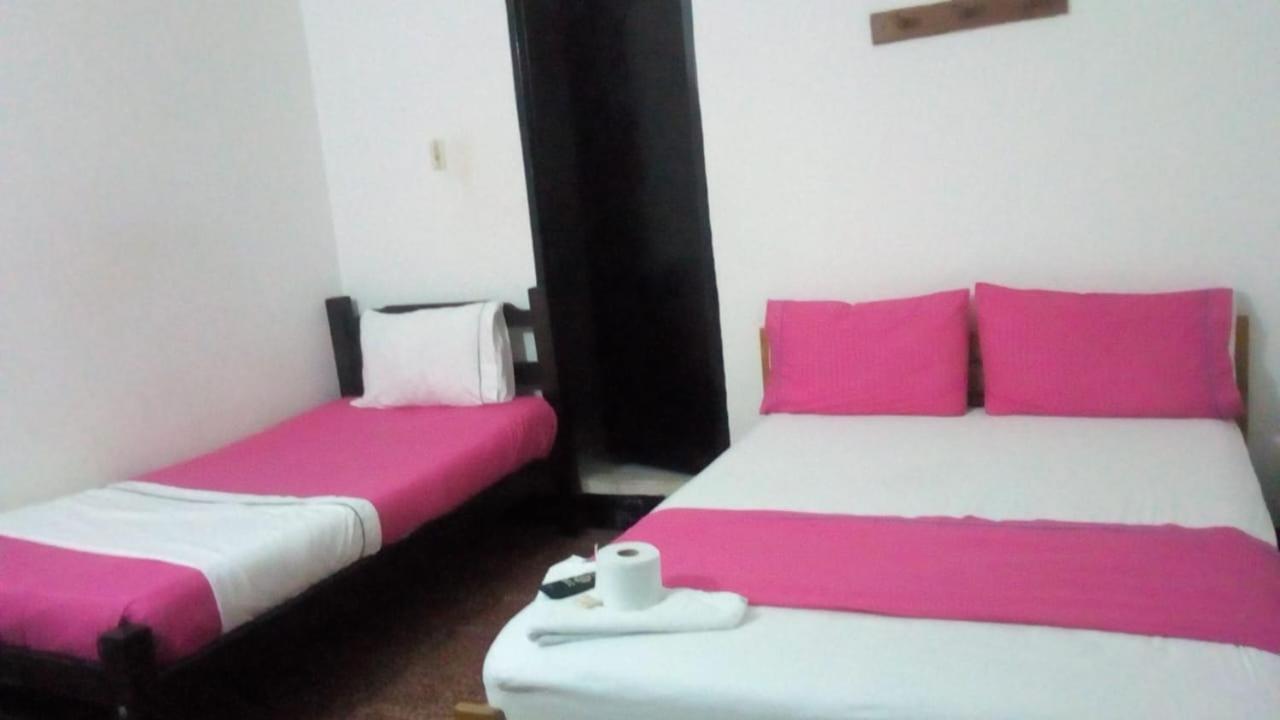 Hotel Nuevo Astoria 네이바 외부 사진
